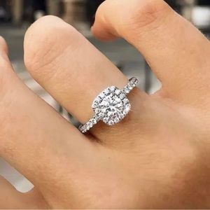 *sale* 2ct Cushion cut Engagement Ring Size 5,6,7,8,9